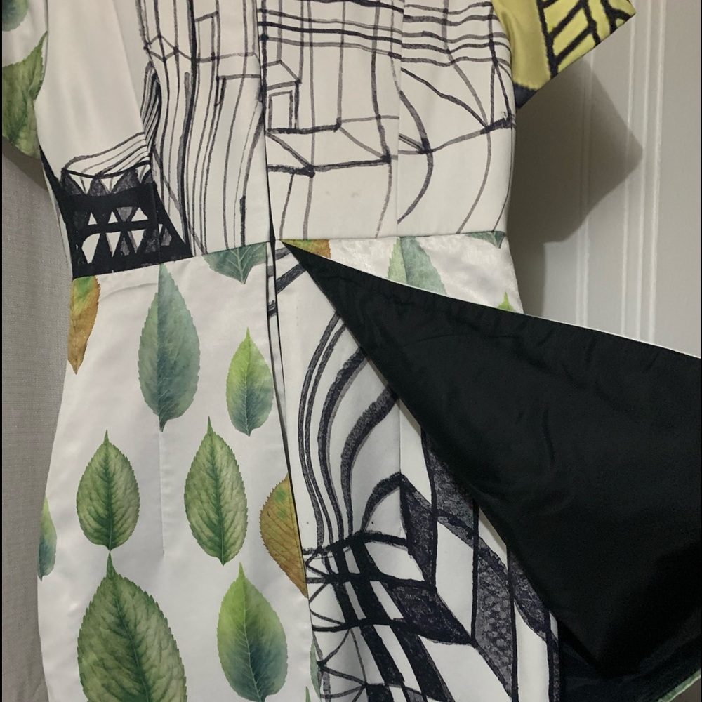 Dress - Picture 4 of 6